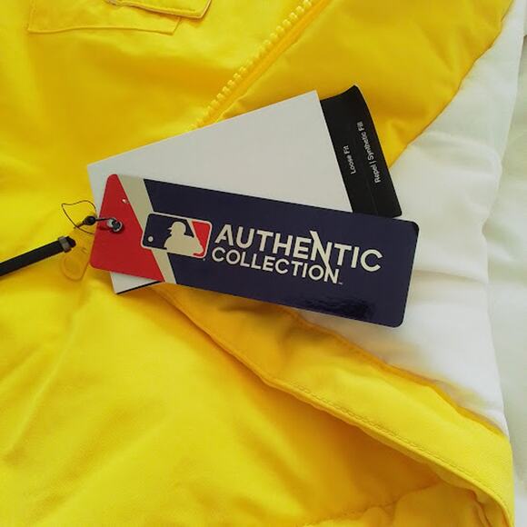 Nike MLB Authentic Boston Red Sox City Connect Dugout Jacket Yellow XL NWT - Picture 6 of 9